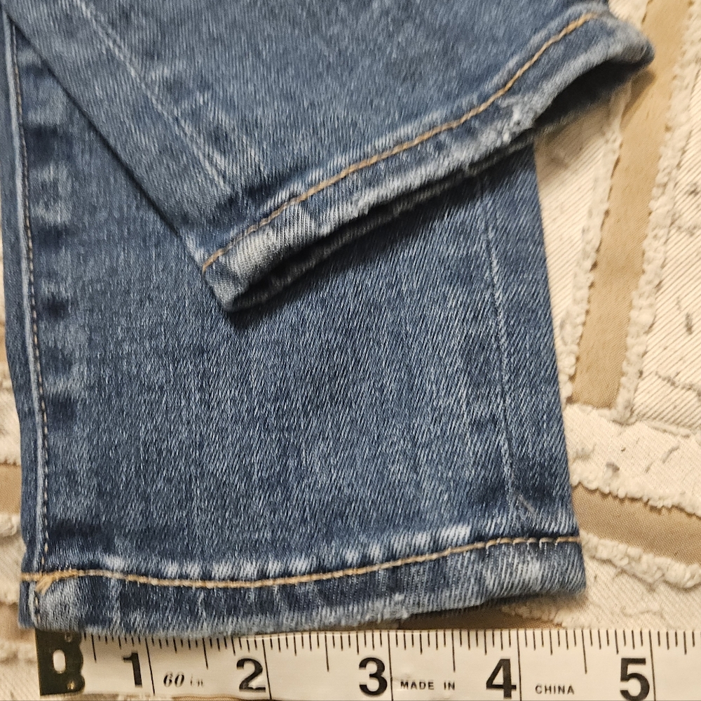 American Eagle Upcycled Ne(x)t Level Strecth Ripped Hi-Rise Jegging Destroyed 6 - Picture 13 of 14